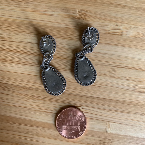 Vintage silver pierced earrings with lapis 💐bundle and save💐 - Picture 2 of 2